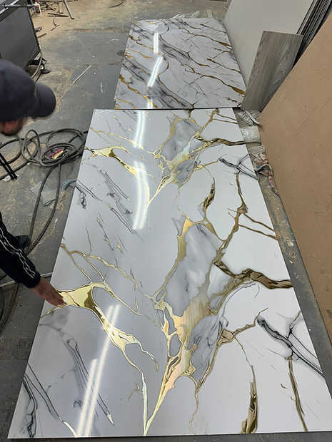 Wall Panel PVC 122x2400x3mm white gold marble effect